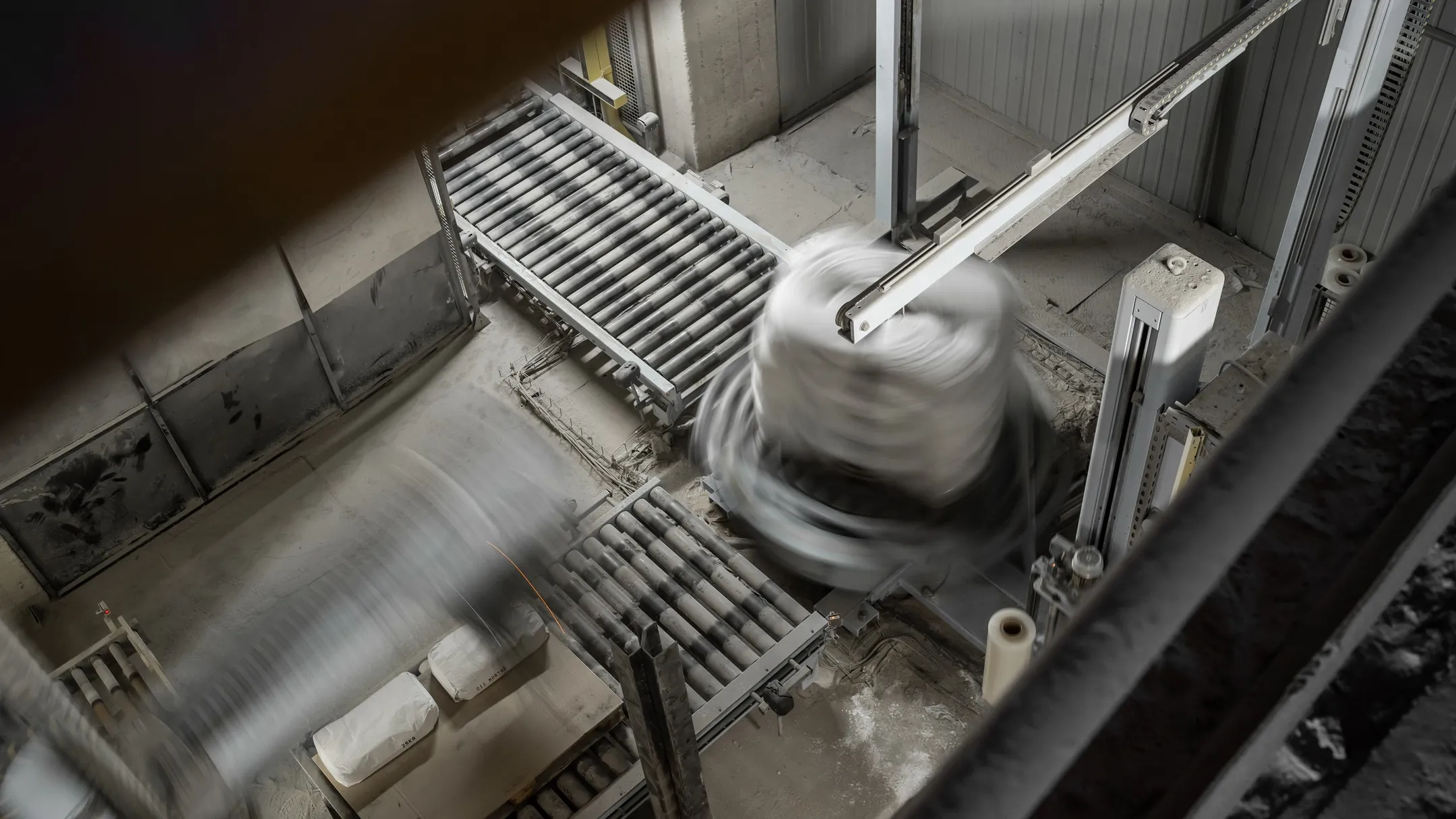 Long exposure of the packing line